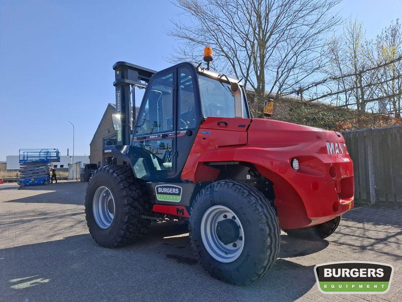 Manitou M50-4 - Chariot tout terrain: photos 4 Manitou M50-4 - Chariot tout terrain: photos 4
