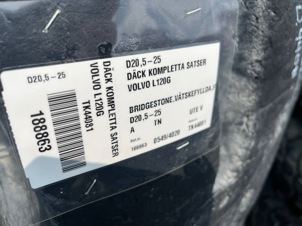 Bridgestone 20,5-25 Volvo L120G , H - Roue complète: photos 3 Bridgestone 20,5-25 Volvo L120G , H - Roue complète: photos 3
