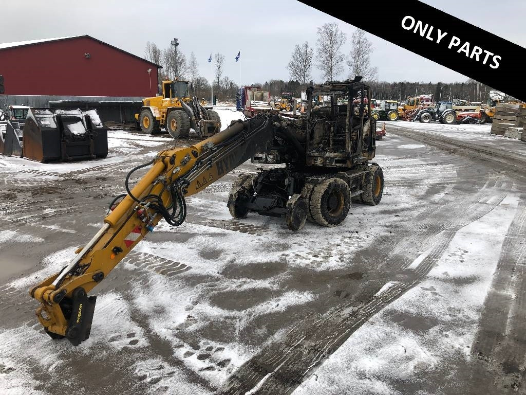 Hydrema MX 16 Rail Dismantled: only spare parts - Pelle sur pneus: photos 1 Hydrema MX 16 Rail Dismantled: only spare parts - Pelle sur pneus: photos 1