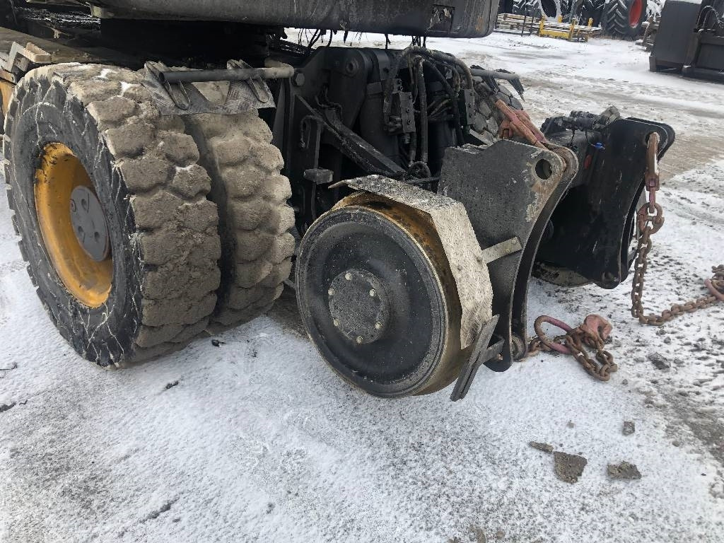 Hydrema MX 16 Rail Dismantled: only spare parts - Pelle sur pneus: photos 3 Hydrema MX 16 Rail Dismantled: only spare parts - Pelle sur pneus: photos 3