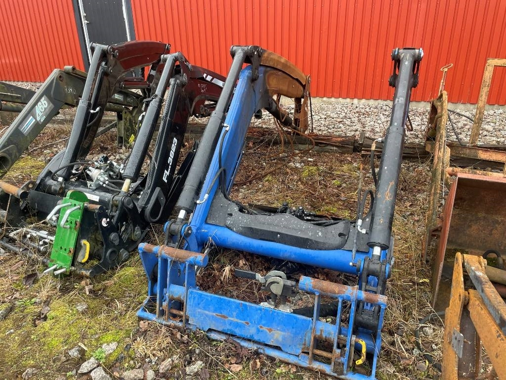 Reservdelar / Parts till Ålö Quicke Q5 M - Chargeur frontal pour tracteur: photos 1 Reservdelar / Parts till Ålö Quicke Q5 M - Chargeur frontal pour tracteur: photos 1