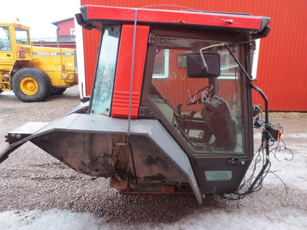 Valmet 8600 - Cabine pour Machine agricole: photos 2 Valmet 8600 - Cabine pour Machine agricole: photos 2