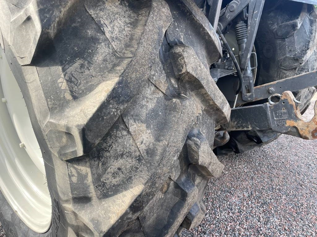 Valtra Valmet T214 Dismantled Only for Spare Parts - Tracteur agricole: photos 4 Valtra Valmet T214 Dismantled Only for Spare Parts - Tracteur agricole: photos 4