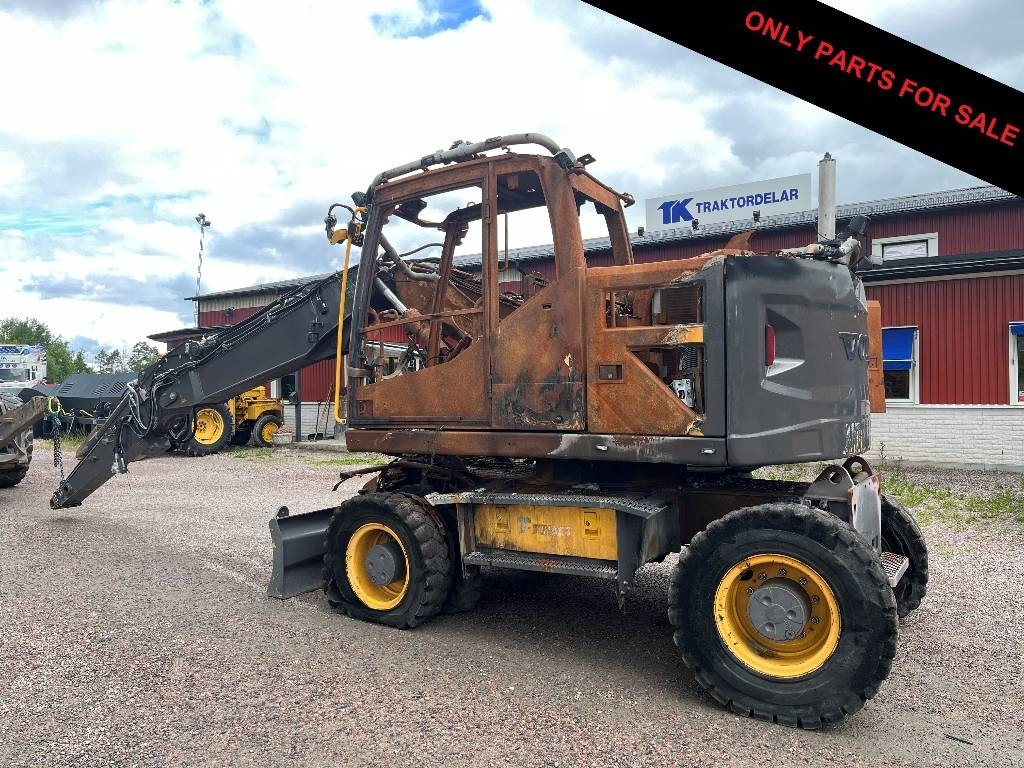 Volvo EWR 150 E Dismantled. Only spare parts - Pelle sur pneus: photos 1 Volvo EWR 150 E Dismantled. Only spare parts - Pelle sur pneus: photos 1