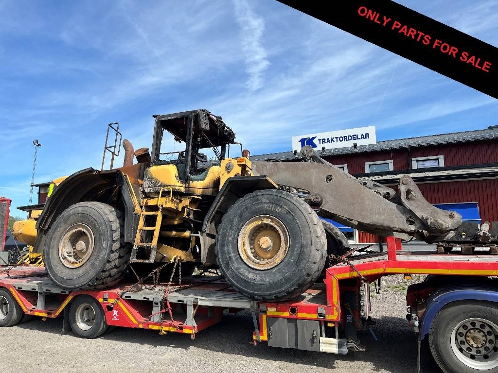 Volvo L 180 F Dismantled: only spare parts - Chargeuse sur pneus: photos 1 Volvo L 180 F Dismantled: only spare parts - Chargeuse sur pneus: photos 1