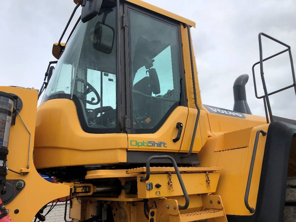 Chargeuse sur pneus Volvo L 220 G Dismantled: only spare parts: photos 6