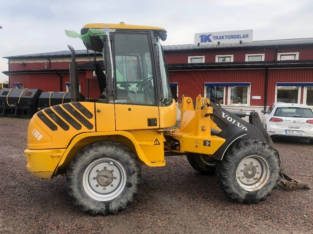Volvo L 30 B Dismantled: only spare parts - Chargeuse sur pneus: photos 1 Volvo L 30 B Dismantled: only spare parts - Chargeuse sur pneus: photos 1