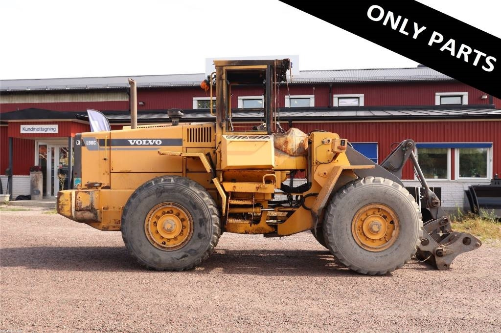Volvo L 90 C Dismantled: only spare parts - Chargeuse sur pneus: photos 1 Volvo L 90 C Dismantled: only spare parts - Chargeuse sur pneus: photos 1