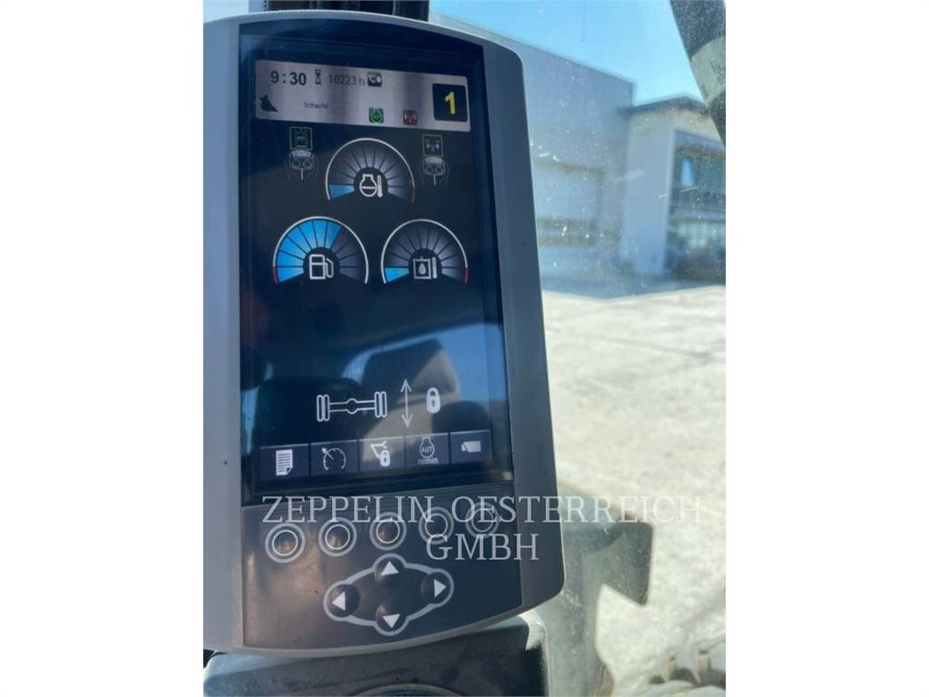 CAT M316D - Autre matériel: photos 5 CAT M316D - Autre matériel: photos 5