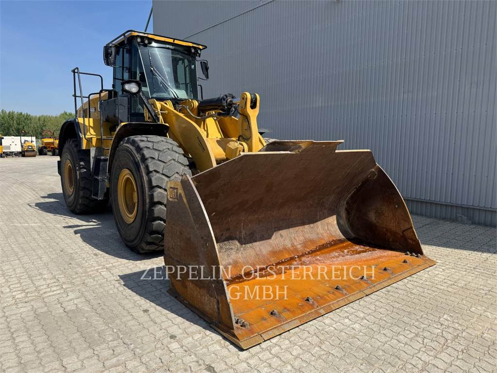 CAT 966-14 - Chargeuse sur pneus: photos 2 CAT 966-14 - Chargeuse sur pneus: photos 2