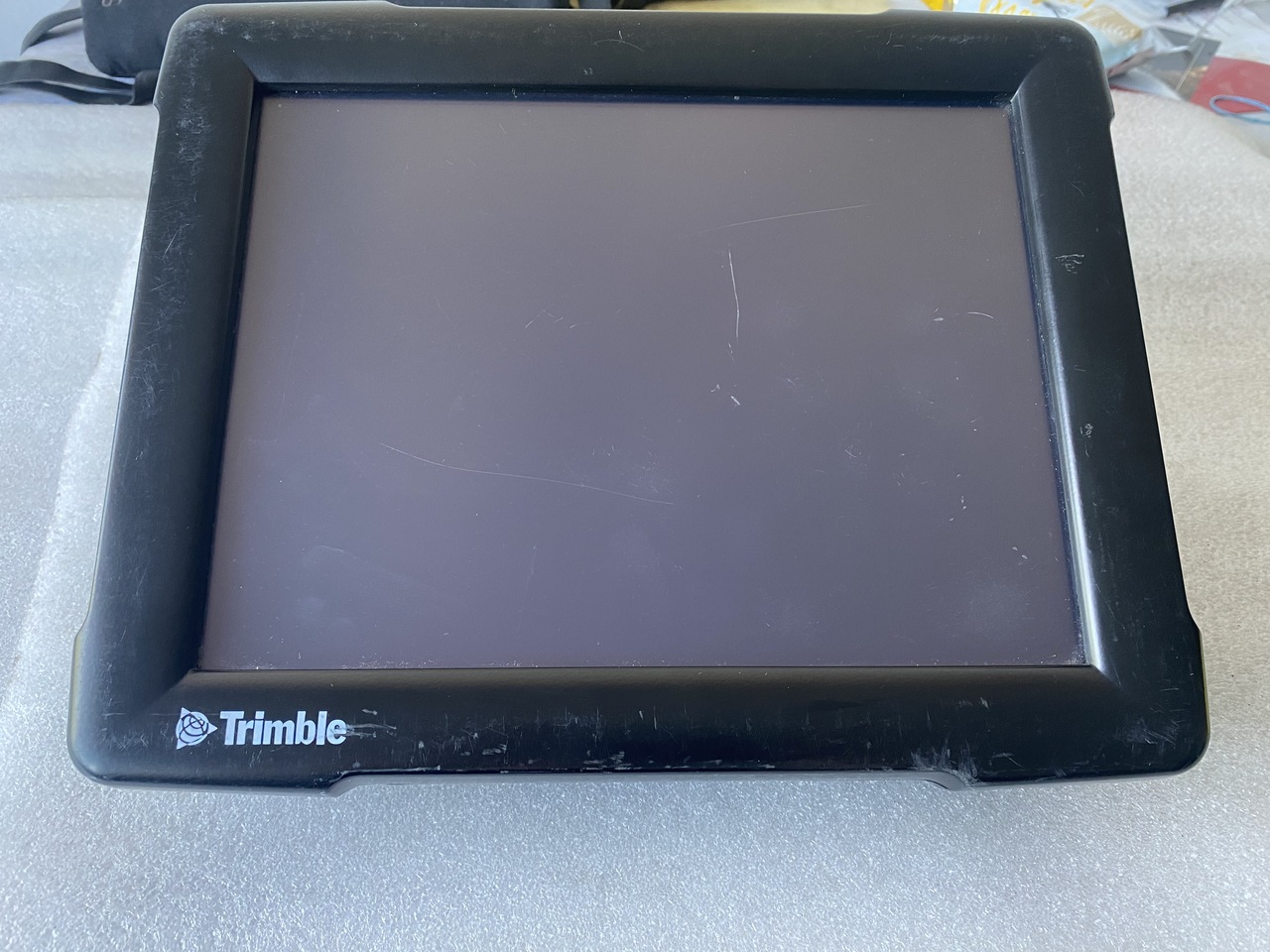 1756A-TRMSB1RT Trimble fmx fm 82330-40 - Système de navigation pour Machine agricole: photos 1 1756A-TRMSB1RT Trimble fmx fm 82330-40 - Système de navigation pour Machine agricole: photos 1