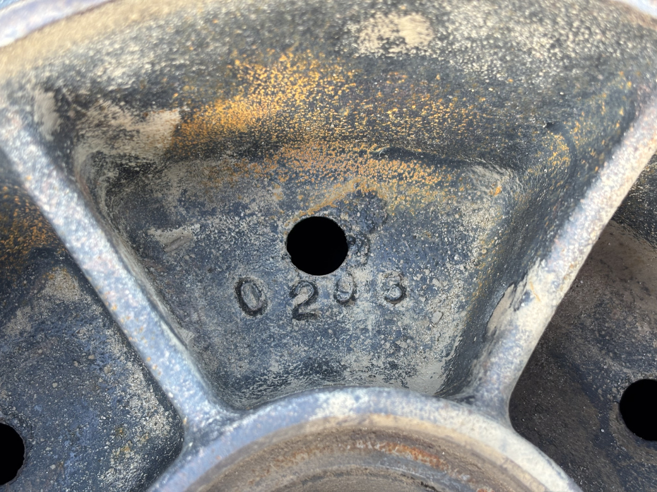 CASE STEIGER Koło gąsienicy Quadtrac 87438307, 48065298, 304169A2, 304213A1, 87309812 - Chenille pour Engins de chantier: photos 2 CASE STEIGER Koło gąsienicy Quadtrac 87438307, 48065298, 304169A2, 304213A1, 87309812 - Chenille pour Engins de chantier: photos 2