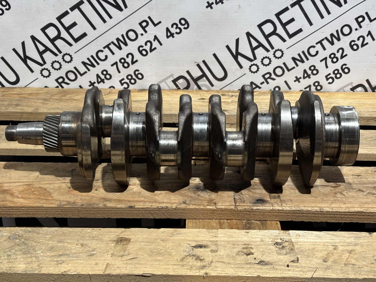 CAT CATERPILLAR Wał korbowy 3024C C2.2 308-1852 3081852 - Vilebrequin pour Machine agricole: photos 1 CAT CATERPILLAR Wał korbowy 3024C C2.2 308-1852 3081852 - Vilebrequin pour Machine agricole: photos 1
