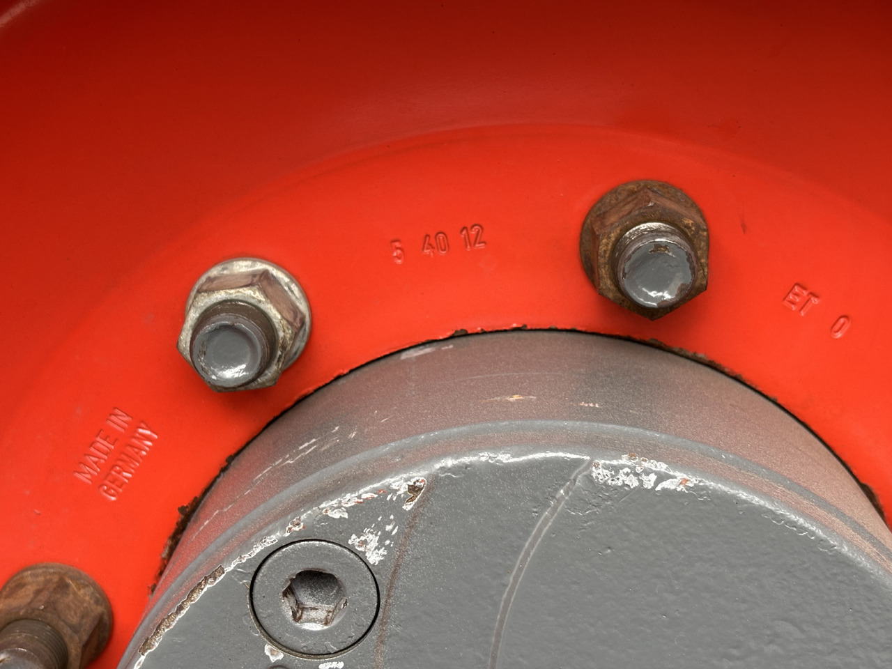 CLAAS Scorpion FELGA DW16Lx24 DW 16 L x 24 16x24 8 szpilek - Jante pour Machine agricole: photos 5 CLAAS Scorpion FELGA DW16Lx24 DW 16 L x 24 16x24 8 szpilek - Jante pour Machine agricole: photos 5