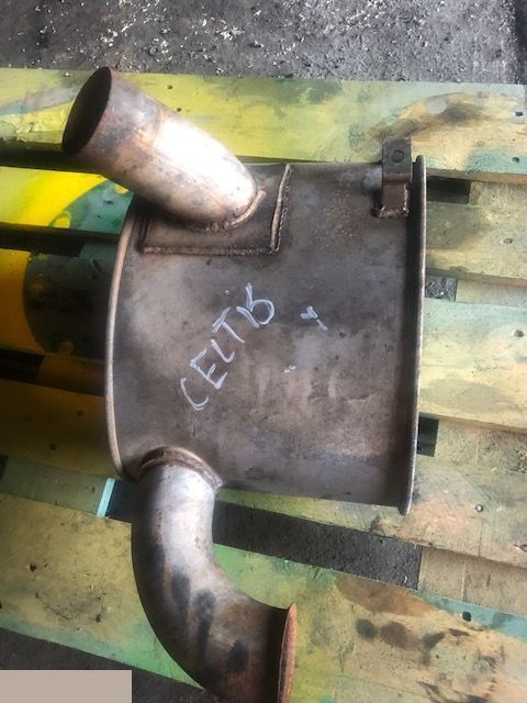 Claas Celtis - Tłumik - Silencieux pour Machine agricole: photos 1 Claas Celtis - Tłumik - Silencieux pour Machine agricole: photos 1