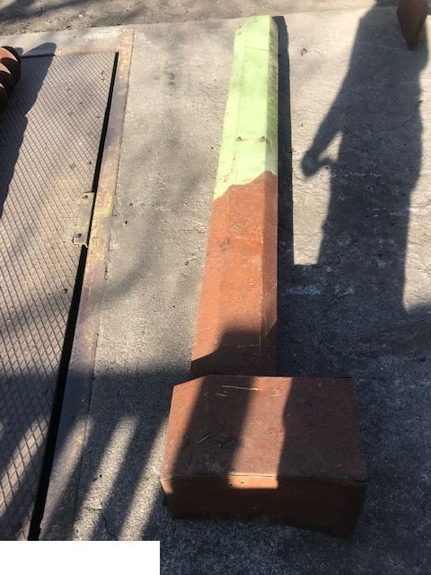 Claas Dominator - Osłona Tłumika - Silencieux pour Machine agricole: photos 2 Claas Dominator - Osłona Tłumika - Silencieux pour Machine agricole: photos 2