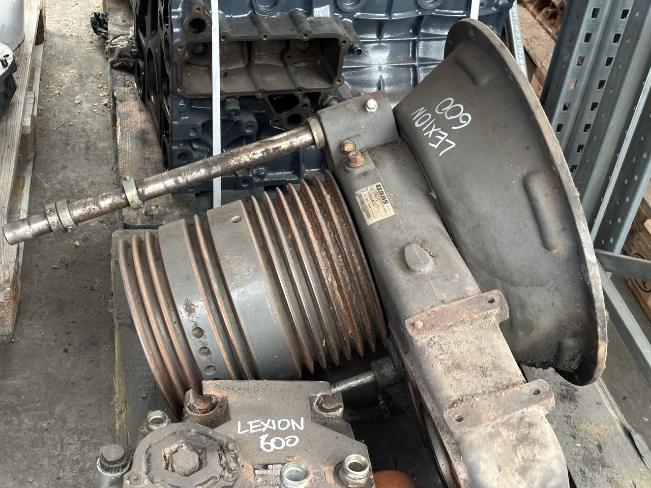 Claas Lexion 600 Pompa Hydrauliczna Hydrostat 0007719121  00 0771 912 1 - Pompe hydraulique pour Machine agricole: photos 4 Claas Lexion 600 Pompa Hydrauliczna Hydrostat 0007719121  00 0771 912 1 - Pompe hydraulique pour Machine agricole: photos 4
