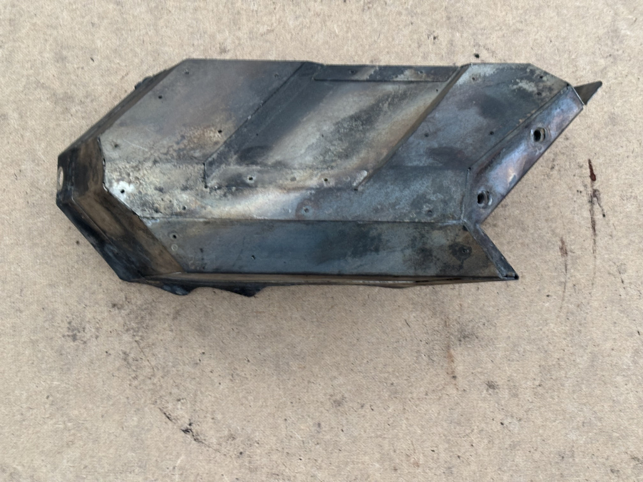 Claas Lexion 780 Izolacja Silnika Pokrywa Maska 00 0781 214 0     0007812140 - Capot pour Moissonneuse-batteuse: photos 2 Claas Lexion 780 Izolacja Silnika Pokrywa Maska 00 0781 214 0     0007812140 - Capot pour Moissonneuse-batteuse: photos 2