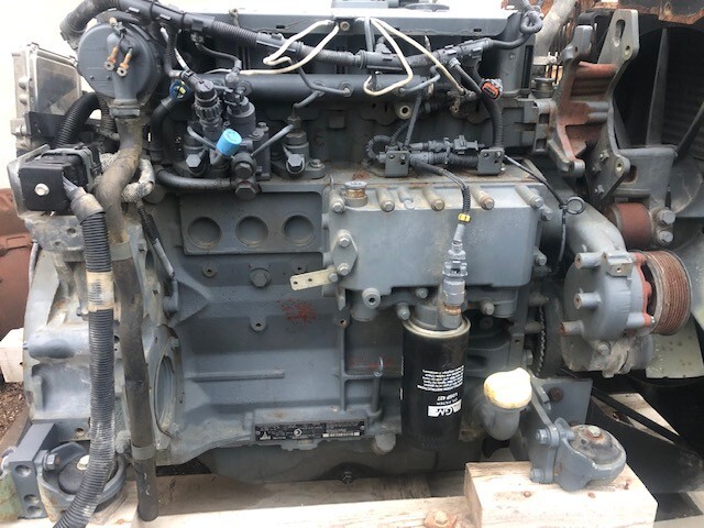 Deutz tcd 2013 L04 2V - Moteur pour Machine agricole: photos 2 Deutz tcd 2013 L04 2V - Moteur pour Machine agricole: photos 2