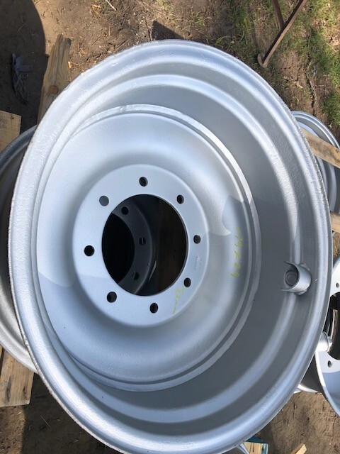 Felga 14x24 Cat TH Bobcat - Jante pour Engins de chantier: photos 1 Felga 14x24 Cat TH Bobcat - Jante pour Engins de chantier: photos 1