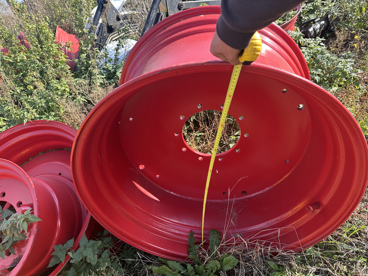 Felga 23x38 fendt claas - Jante pour Machine agricole: photos 2 Felga 23x38 fendt claas - Jante pour Machine agricole: photos 2