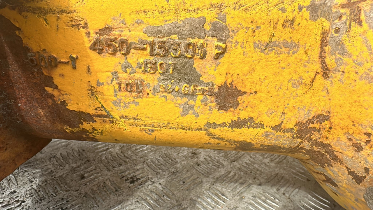 JCB 3CX - most tylny 450/15301 15.78:1 - Essieu arrière pour Engins de chantier: photos 2 JCB 3CX - most tylny 450/15301 15.78:1 - Essieu arrière pour Engins de chantier: photos 2