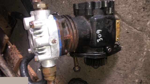 JCB Fastrack Kompresor Spręźarka - Compresseur pour Machine agricole: photos 2 JCB Fastrack Kompresor Spręźarka - Compresseur pour Machine agricole: photos 2