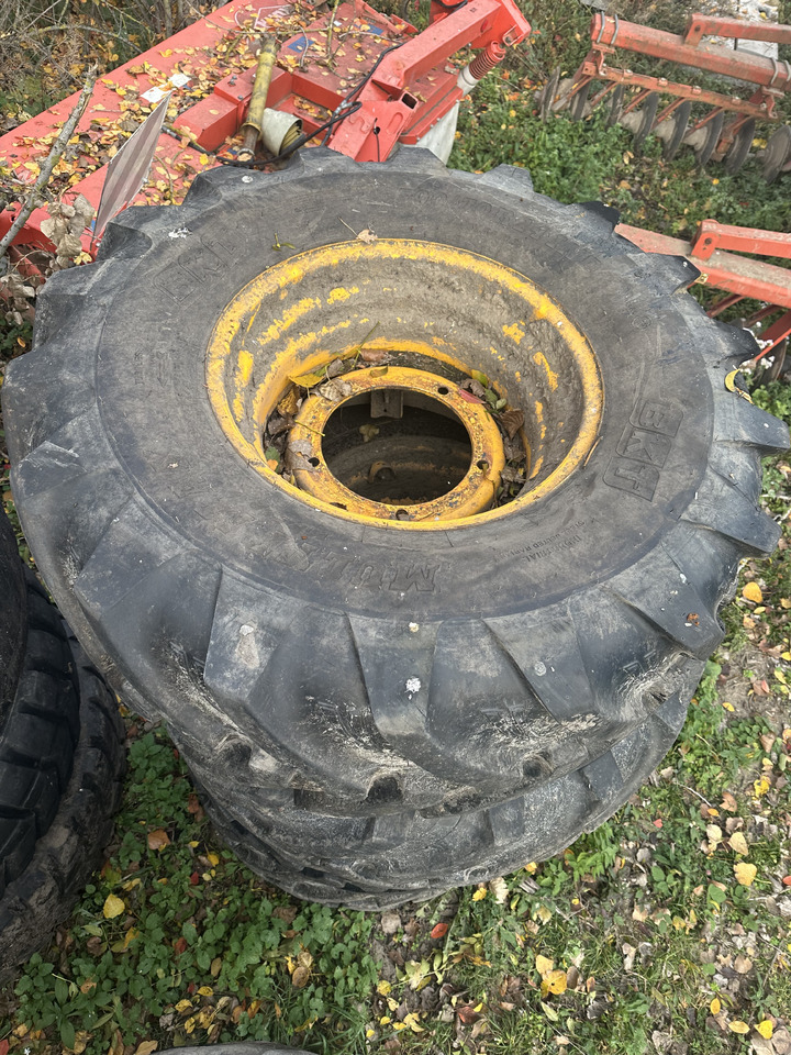 Jcb 531-70 541-70 koła + felgi koła kompletne - Jante pour Machine agricole: photos 1 Jcb 531-70 541-70 koła + felgi koła kompletne - Jante pour Machine agricole: photos 1