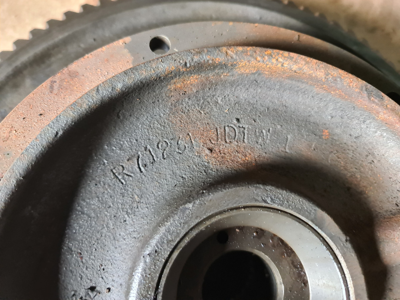 John Deere 4650, 4850 Bęben Sprzęgła WOM Sprzęgło Bieg R70932 AR95409 R71231 - Embrayage et pièces pour Machine agricole: photos 2 John Deere 4650, 4850 Bęben Sprzęgła WOM Sprzęgło Bieg R70932 AR95409 R71231 - Embrayage et pièces pour Machine agricole: photos 2