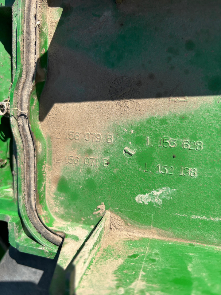 John Deere 6010 6200 6400 6510 Pokrywa obudowy filtra powietrza kabinowego AL153003 - Filtre de salon pour Machine agricole: photos 3 John Deere 6010 6200 6400 6510 Pokrywa obudowy filtra powietrza kabinowego AL153003 - Filtre de salon pour Machine agricole: photos 3