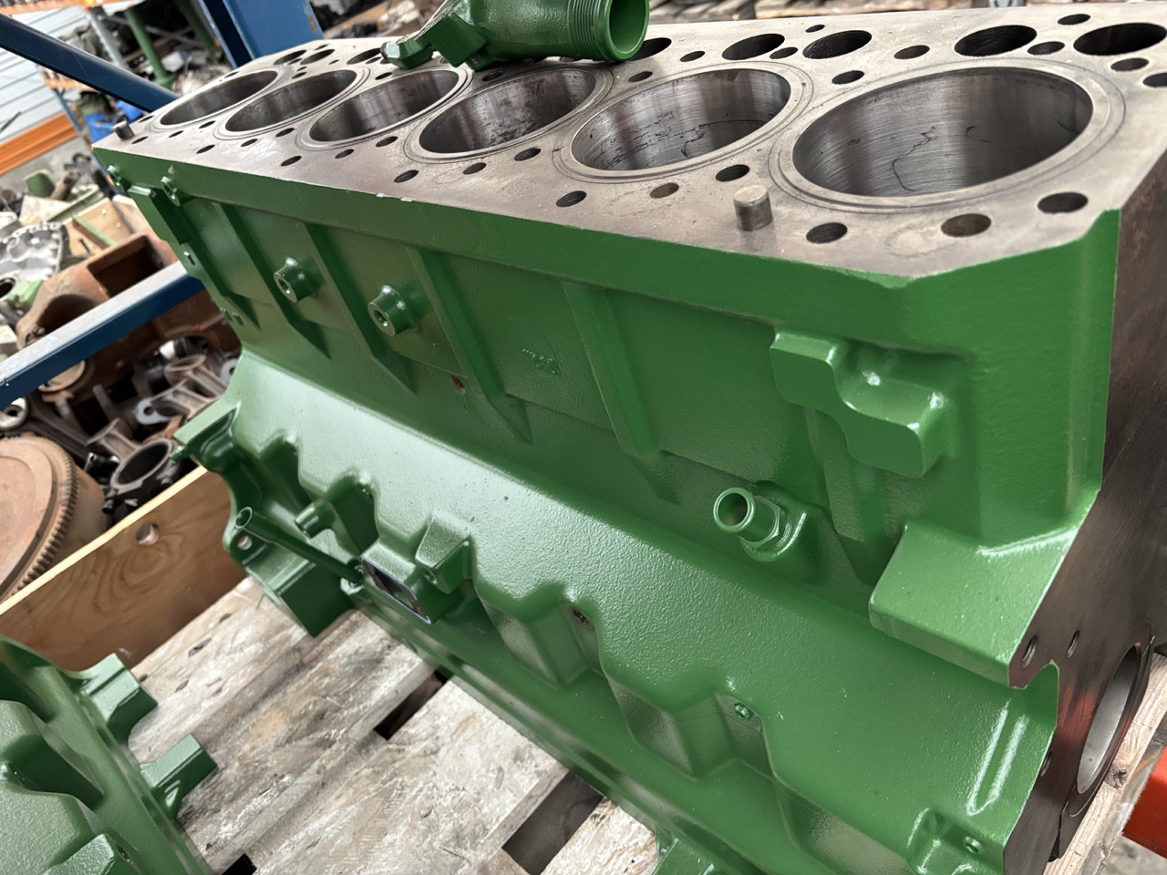 John Deere 6068 6068HL481 Blok Silnika R504850 - Bloc-cylindres pour Machine agricole: photos 3 John Deere 6068 6068HL481 Blok Silnika R504850 - Bloc-cylindres pour Machine agricole: photos 3