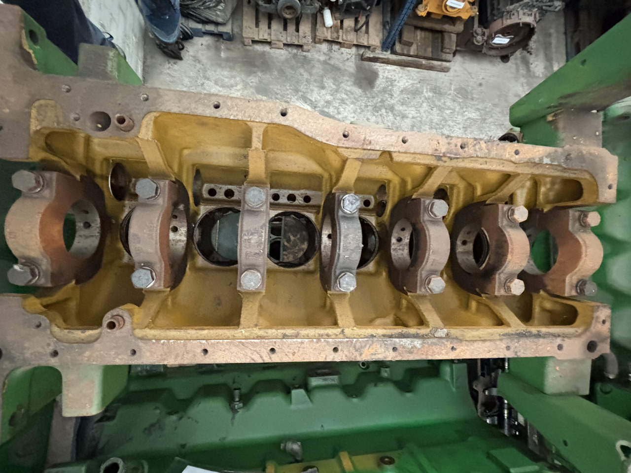 John Deere 6076HZ031 Blok Silnika R119995 R119996 R119997 - Bloc-cylindres pour Machine agricole: photos 2 John Deere 6076HZ031 Blok Silnika R119995 R119996 R119997 - Bloc-cylindres pour Machine agricole: photos 2