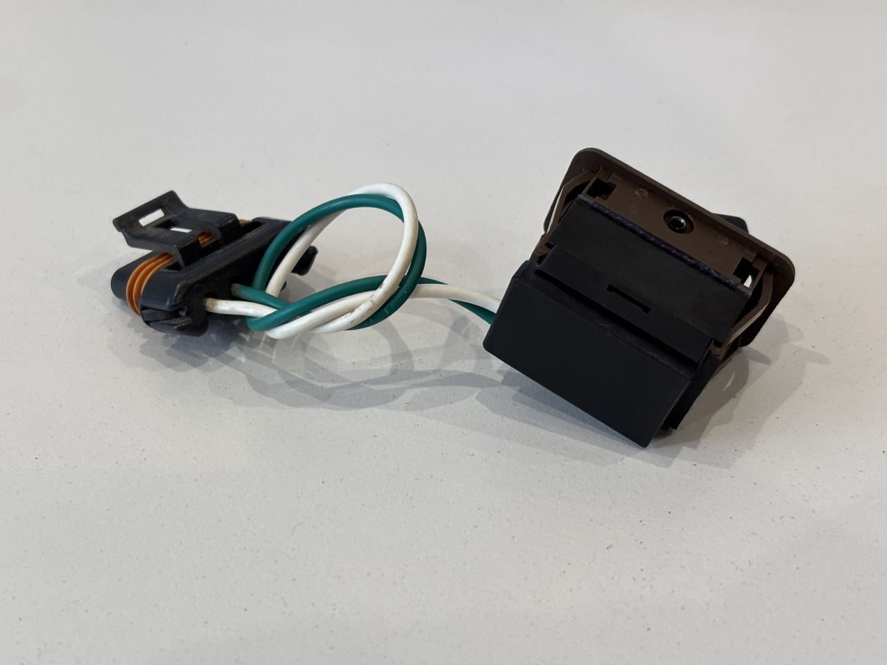 John Deere 6110 6210 Przełącznik Przycisk Włącznik AL151415 - Système électrique pour Machine agricole: photos 2 John Deere 6110 6210 Przełącznik Przycisk Włącznik AL151415 - Système électrique pour Machine agricole: photos 2