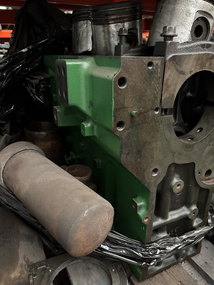 John Deere 6125 R517076 R518736 R518737 Blok Silnika Tłoki Korbowody Wał CZĘŚCI - Bloc-cylindres pour Machine agricole: photos 5 John Deere 6125 R517076 R518736 R518737 Blok Silnika Tłoki Korbowody Wał CZĘŚCI - Bloc-cylindres pour Machine agricole: photos 5