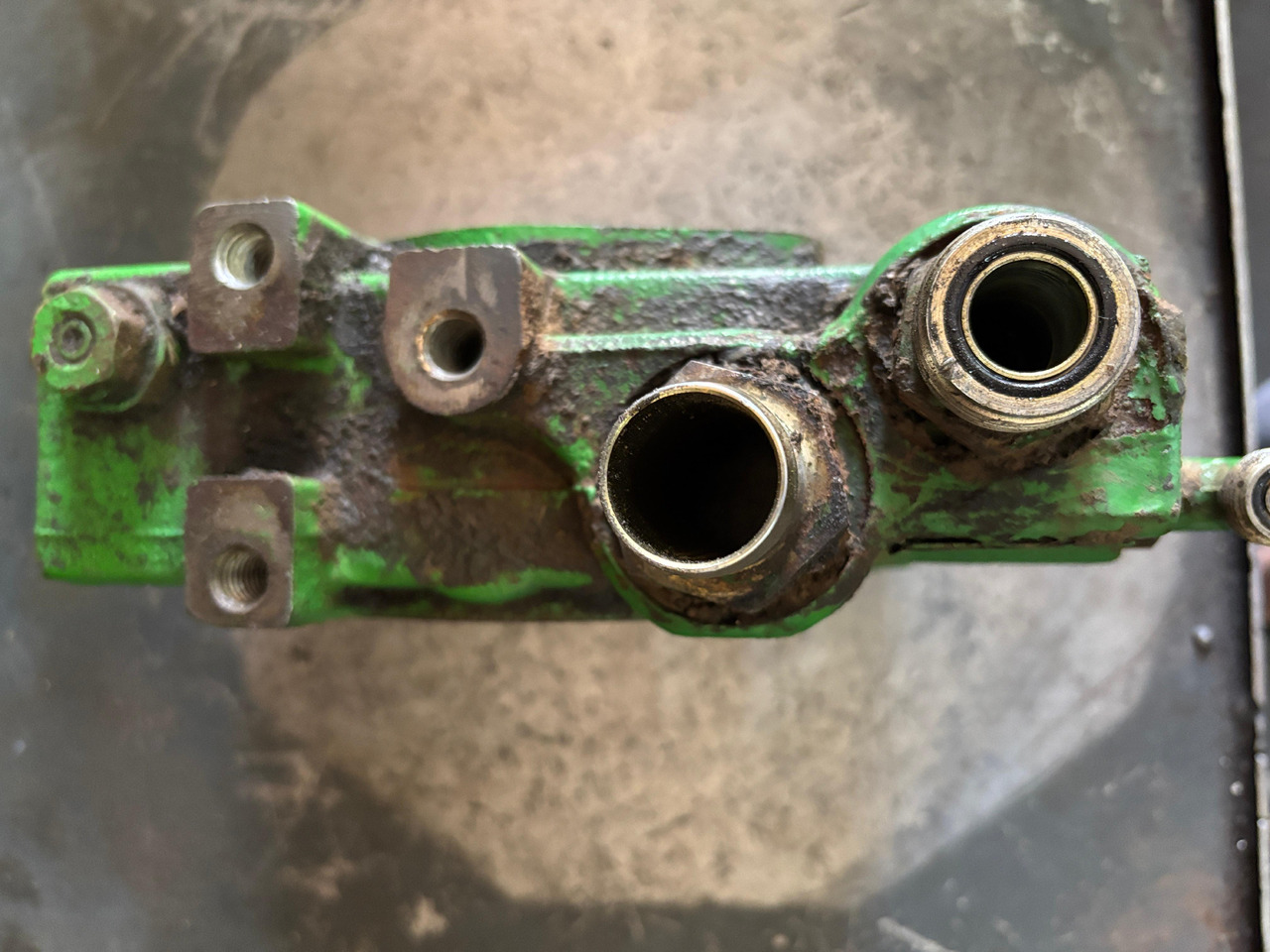 John Deere 6820 6920 Sekcja Rozdzielacza Zawór Priorytetowy AL153388 HUSCO 8505-C - Valve hydraulique pour Machine agricole: photos 5 John Deere 6820 6920 Sekcja Rozdzielacza Zawór Priorytetowy AL153388 HUSCO 8505-C - Valve hydraulique pour Machine agricole: photos 5