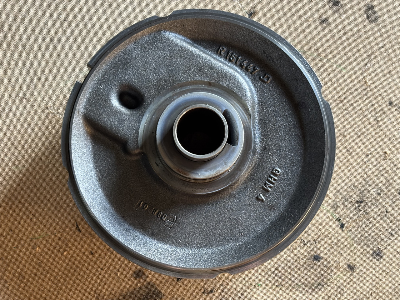 John Deere 6910 6010 6210 6310 Kolektor Sprzęgła R151447 RE155061 RE47278 - Embrayage et pièces pour Tracteur agricole: photos 1 John Deere 6910 6010 6210 6310 Kolektor Sprzęgła R151447 RE155061 RE47278 - Embrayage et pièces pour Tracteur agricole: photos 1