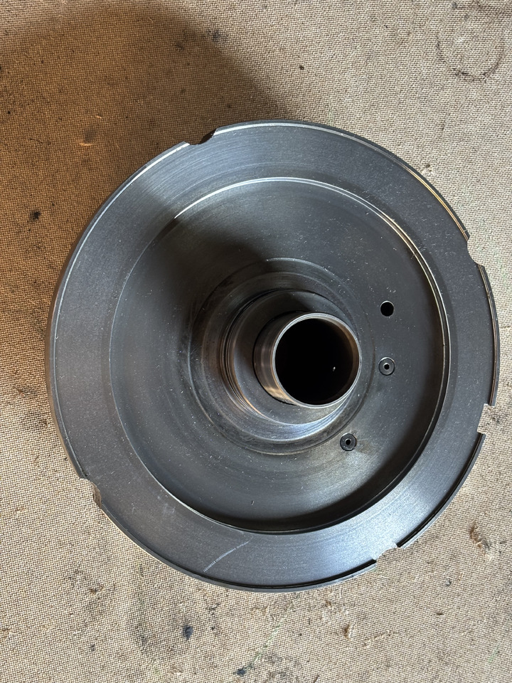 John Deere 6910 6010 6210 6310 Kolektor Sprzęgła R151447 RE155061 RE47278 - Embrayage et pièces pour Tracteur agricole: photos 3 John Deere 6910 6010 6210 6310 Kolektor Sprzęgła R151447 RE155061 RE47278 - Embrayage et pièces pour Tracteur agricole: photos 3
