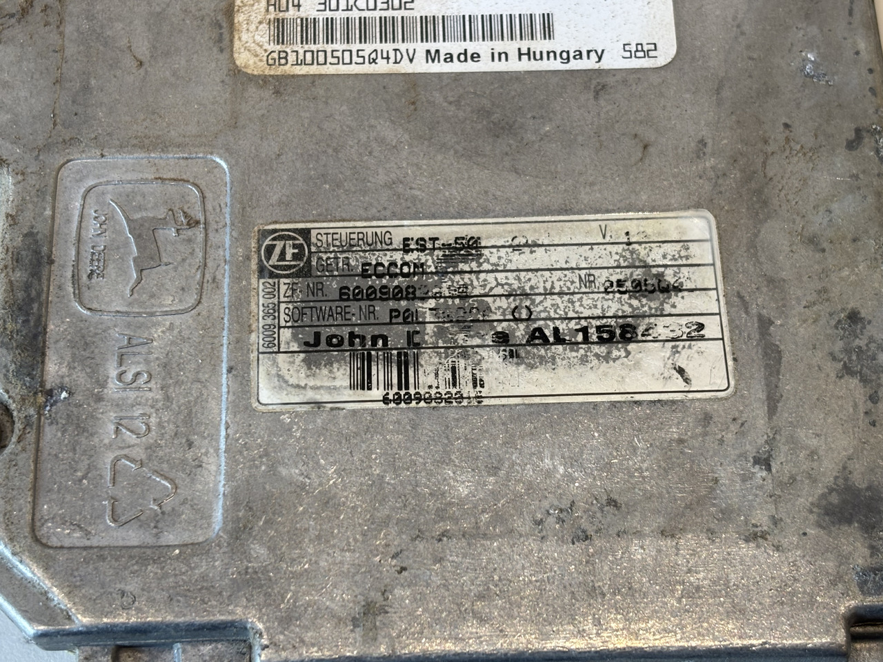 John Deere 6920 Moduł Sterownik AL158432 Bosch 0260001036 ZF 0501212594 - Système électrique pour Machine agricole: photos 4 John Deere 6920 Moduł Sterownik AL158432 Bosch 0260001036 ZF 0501212594 - Système électrique pour Machine agricole: photos 4