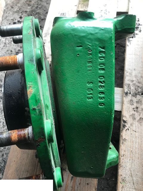 John Deere 6920 - Zwrotnica Prawa - Fusée d'essieu pour Machine agricole: photos 3 John Deere 6920 - Zwrotnica Prawa - Fusée d'essieu pour Machine agricole: photos 3