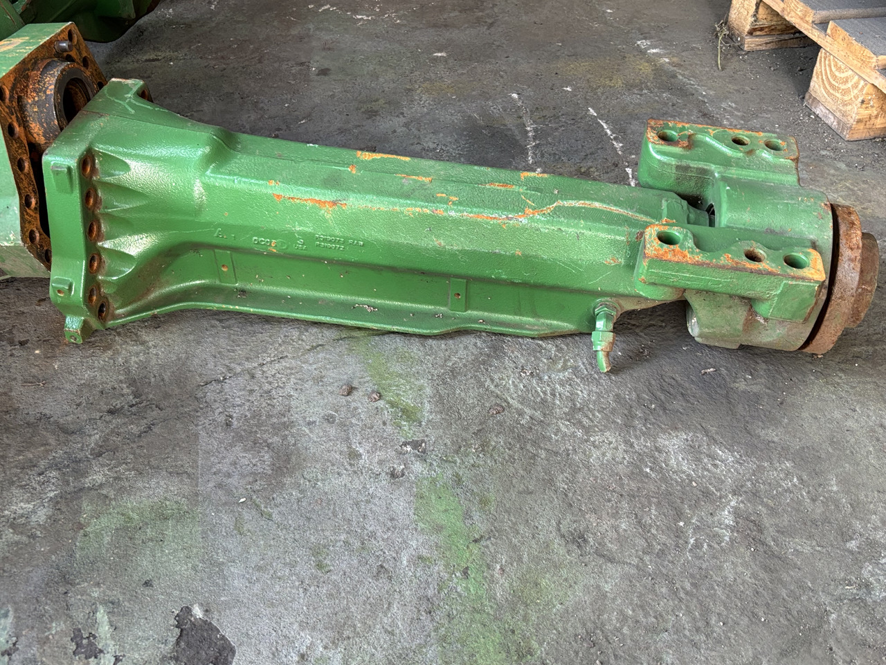 John Deere 7RXXX 7R330 7R 330 Obudowa przedniej osi R319072 R288788 - Essieu avant pour Machine agricole: photos 2 John Deere 7RXXX 7R330 7R 330 Obudowa przedniej osi R319072 R288788 - Essieu avant pour Machine agricole: photos 2