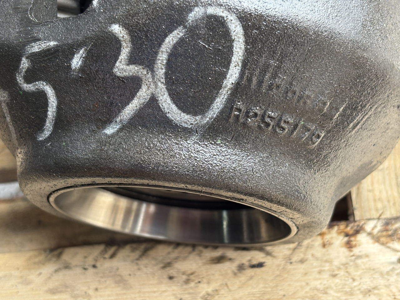 John Deere Mechanizm Różnicowy Reduktor R129583 R255179 R253935 R253934 R290636 - Différentiel pour Machine agricole: photos 5 John Deere Mechanizm Różnicowy Reduktor R129583 R255179 R253935 R253934 R290636 - Différentiel pour Machine agricole: photos 5