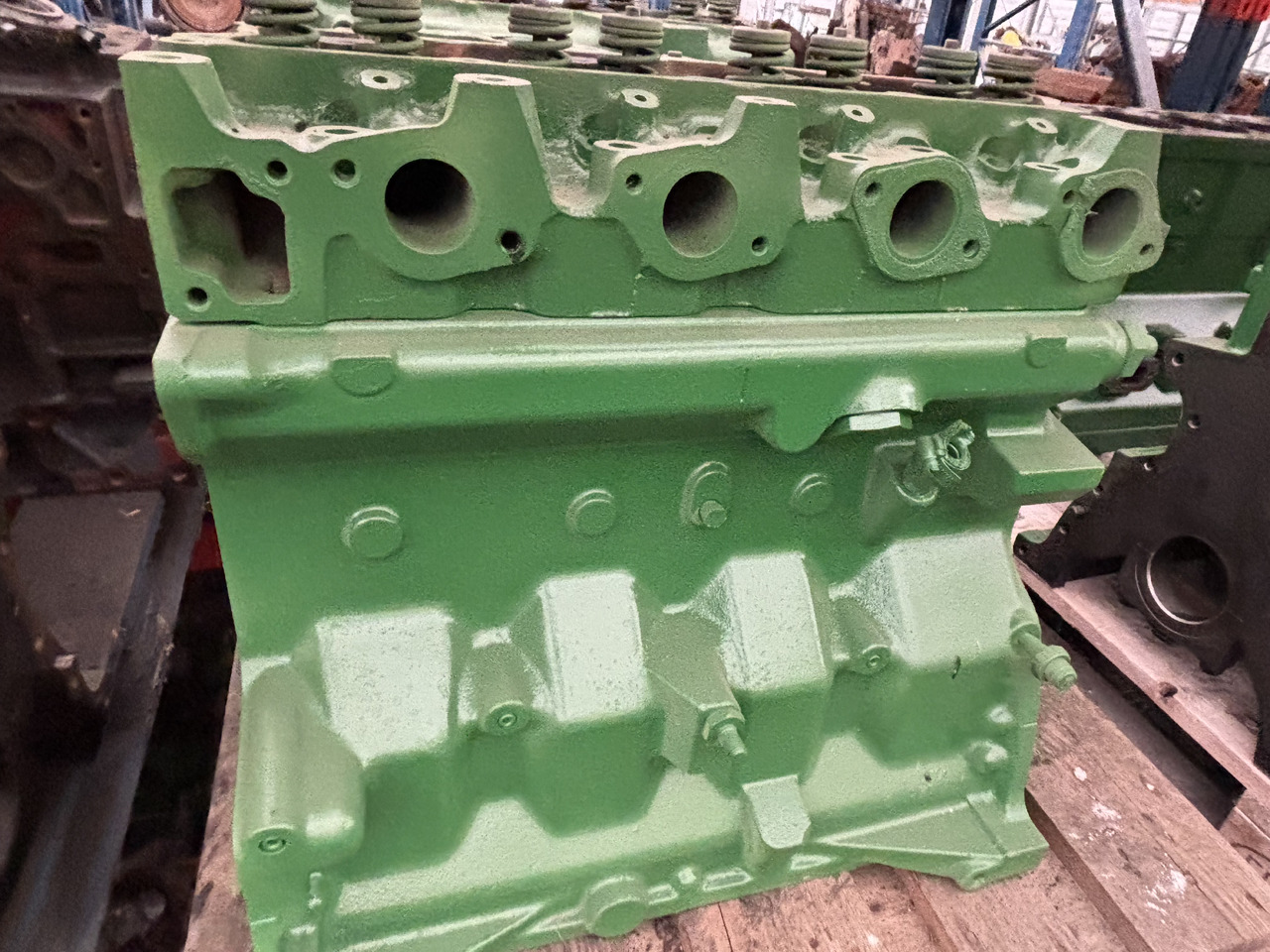 John Deere R121868 4039TL-006 4039TL 006 Blok Silnika R116569 R111949 Cylinder - Bloc-cylindres pour Machine agricole: photos 5 John Deere R121868 4039TL-006 4039TL 006 Blok Silnika R116569 R111949 Cylinder - Bloc-cylindres pour Machine agricole: photos 5