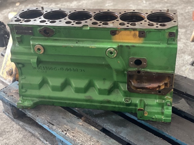 John deere R504850 C blok cylindrów - Bloc-cylindres pour Machine agricole: photos 5 John deere R504850 C blok cylindrów - Bloc-cylindres pour Machine agricole: photos 5
