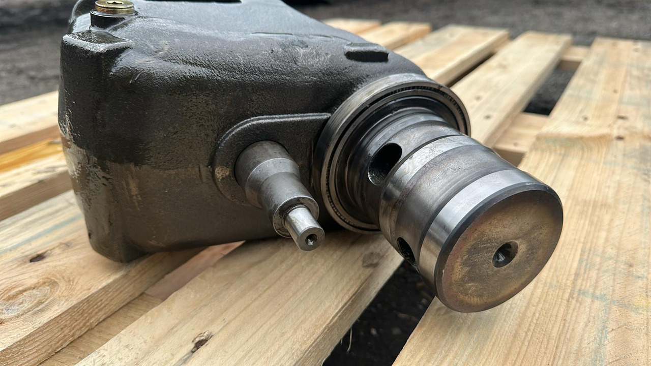 Kołyska skrzyni biegów 581006M VARIOPOWER CLAAS SCORPION - Boîte de vitesse et pièces pour Chariot télescopique: photos 2 Kołyska skrzyni biegów 581006M VARIOPOWER CLAAS SCORPION - Boîte de vitesse et pièces pour Chariot télescopique: photos 2