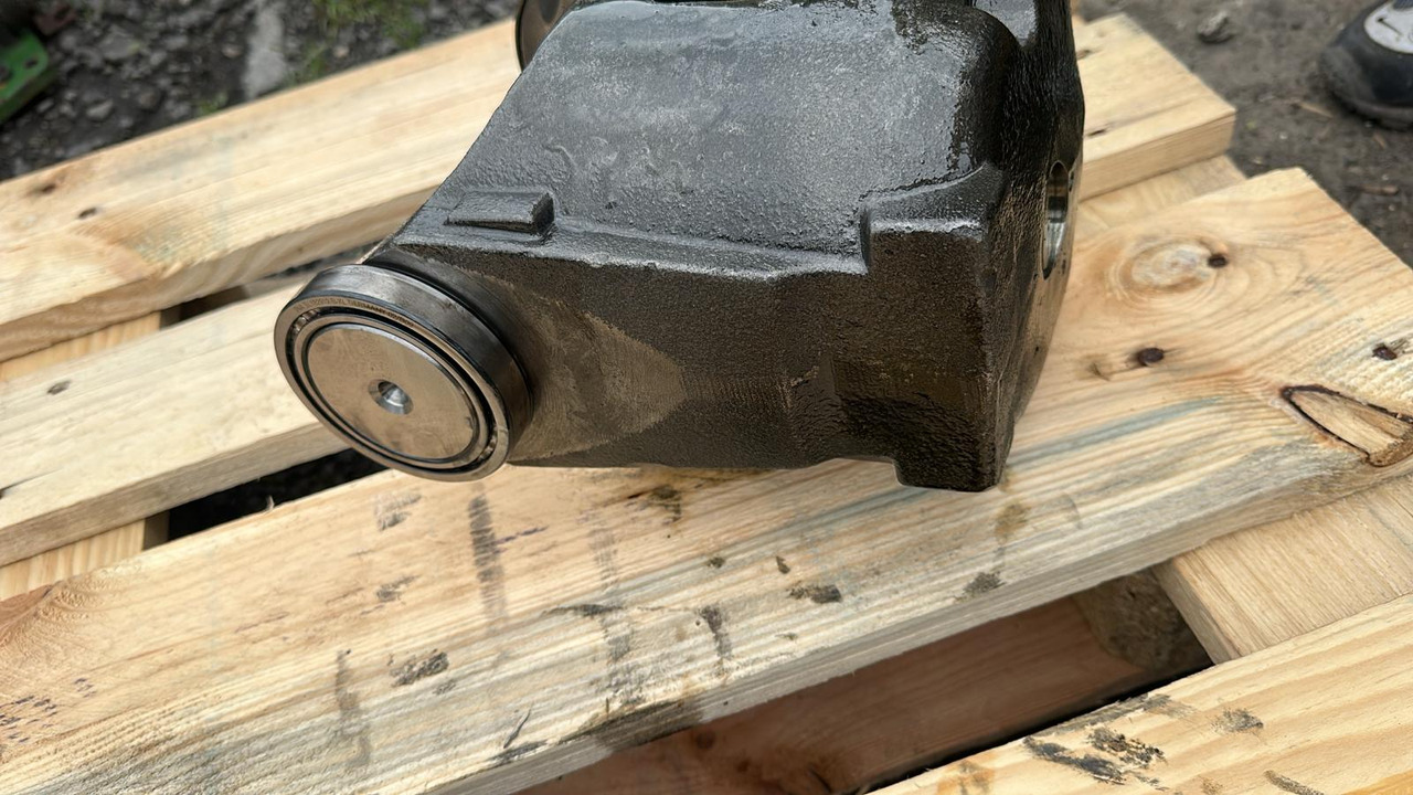 Kołyska skrzyni biegów 581006M VARIOPOWER CLAAS SCORPION - Boîte de vitesse et pièces pour Chariot télescopique: photos 4 Kołyska skrzyni biegów 581006M VARIOPOWER CLAAS SCORPION - Boîte de vitesse et pièces pour Chariot télescopique: photos 4