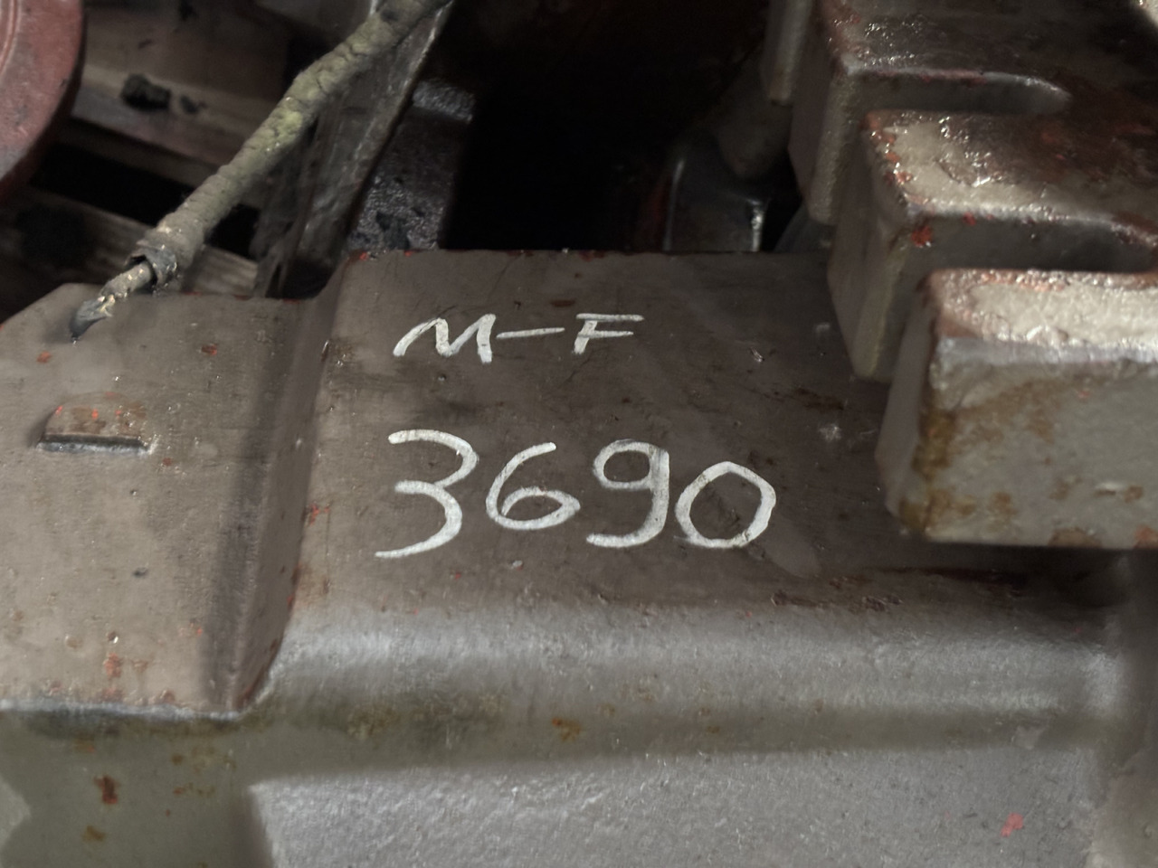 Massey Ferguson 3690 Tłok Hamulcowy 3617620M2 - Pièces de frein pour Machine agricole: photos 3 Massey Ferguson 3690 Tłok Hamulcowy 3617620M2 - Pièces de frein pour Machine agricole: photos 3