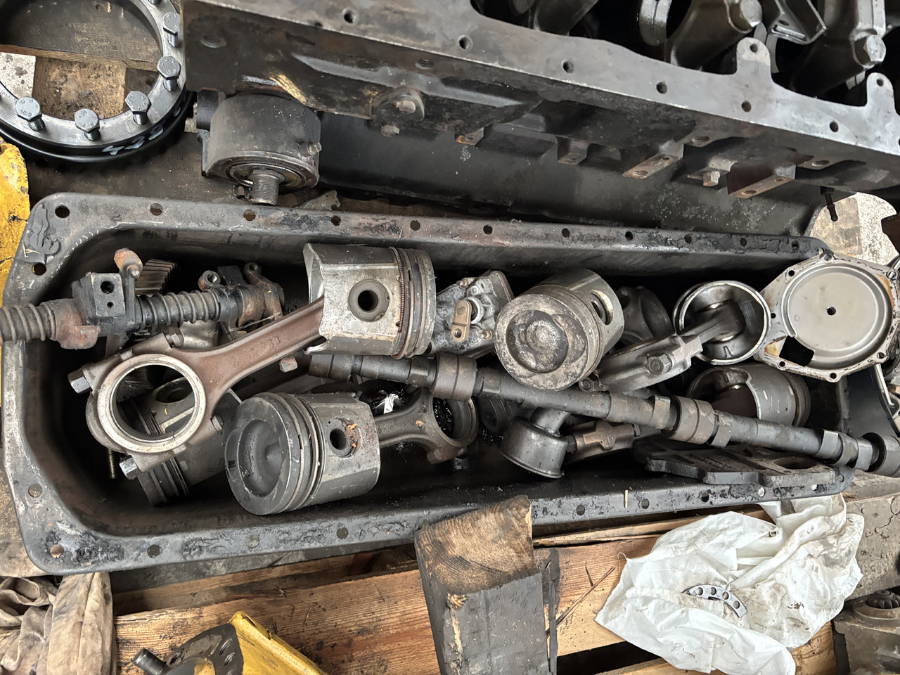 Massey Ferguson 7256 Silnik MT42595 CNT10283 Blok Tłok Wał CZĘŚCI - Moteur et pièces pour Machine agricole: photos 1 Massey Ferguson 7256 Silnik MT42595 CNT10283 Blok Tłok Wał CZĘŚCI - Moteur et pièces pour Machine agricole: photos 1