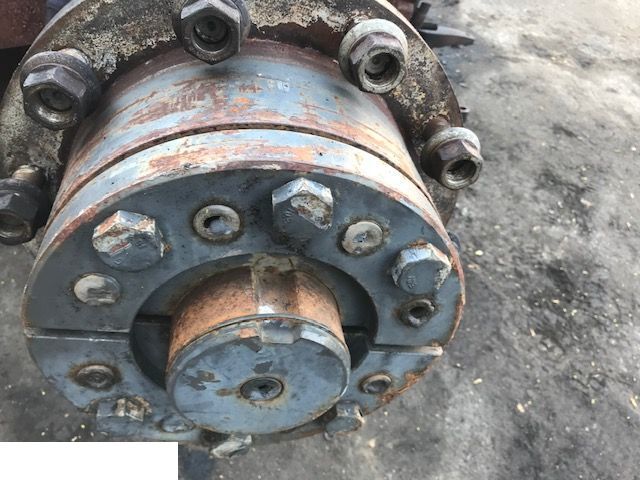 Massey Ferguson - Piasta Koła Klin Mocowanie Koła Tylnego - Moyeu pour Machine agricole: photos 1 Massey Ferguson - Piasta Koła Klin Mocowanie Koła Tylnego - Moyeu pour Machine agricole: photos 1