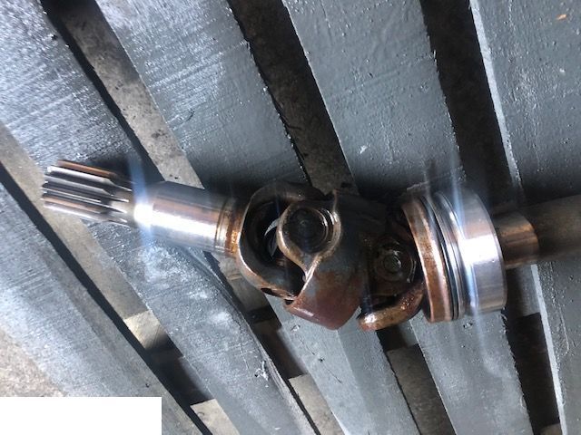 Massey Ferguson - Półoś - Demi arbre pour Machine agricole: photos 4 Massey Ferguson - Półoś - Demi arbre pour Machine agricole: photos 4