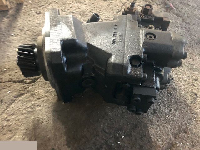 Merlo - Silnik Jazdy Hydromotor - Moteur hydraulique pour Machine agricole: photos 4 Merlo - Silnik Jazdy Hydromotor - Moteur hydraulique pour Machine agricole: photos 4